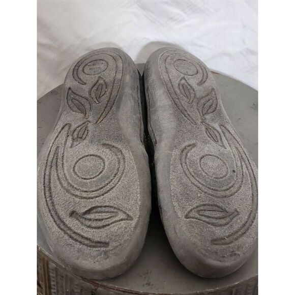 Muk Luk Erin Walking Flats Size 8.5 HEAL STRAP REMOVED! - Picture 6 of 6